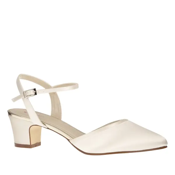 Brautschuhe Emili von Rainbow Club in Ivory aus Satin