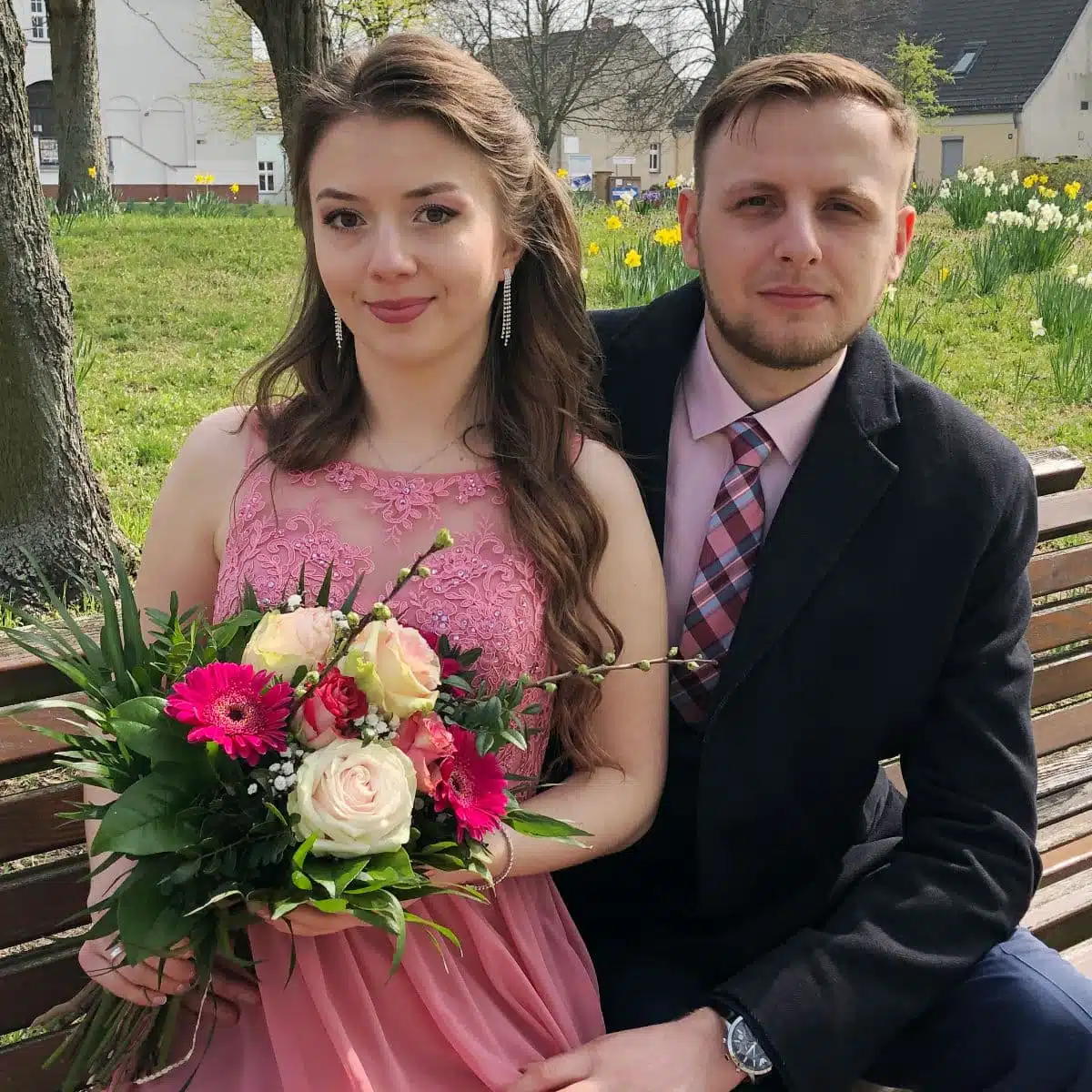 about_artem-alexandra