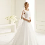 Schleier mit Spitzenkante Avalia S155