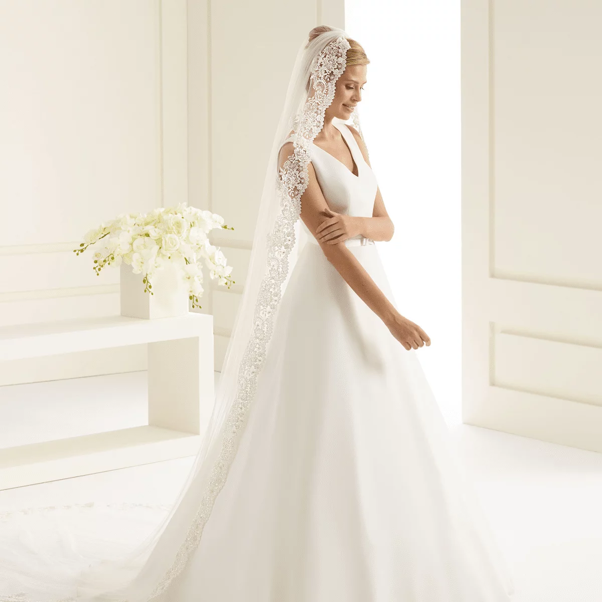 avalia_schleier_S200_1 Schleier mit Spitzenkante Avalia S200