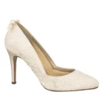 Brautschuhe Agnes von Rainbow Club in Ivory aus Spitze