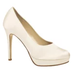 Brautschuhe Cindy von Rainbow Club in Ivory aus Satin