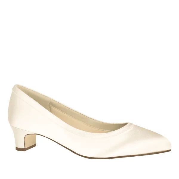 Brautschuhe Gisele von Rainbow Club in Ivory aus Satin