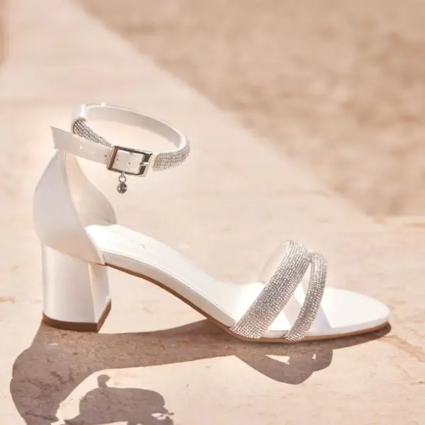 Brautschuhe Avalia KIZZY Satin